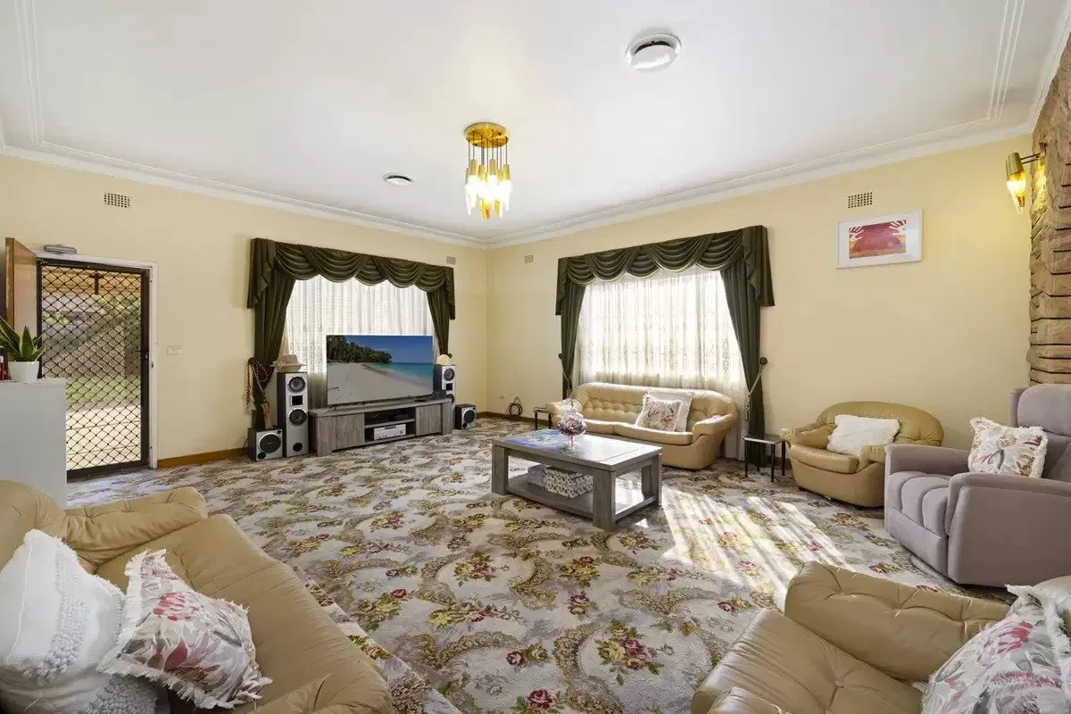 Property bought in Property in Croydon