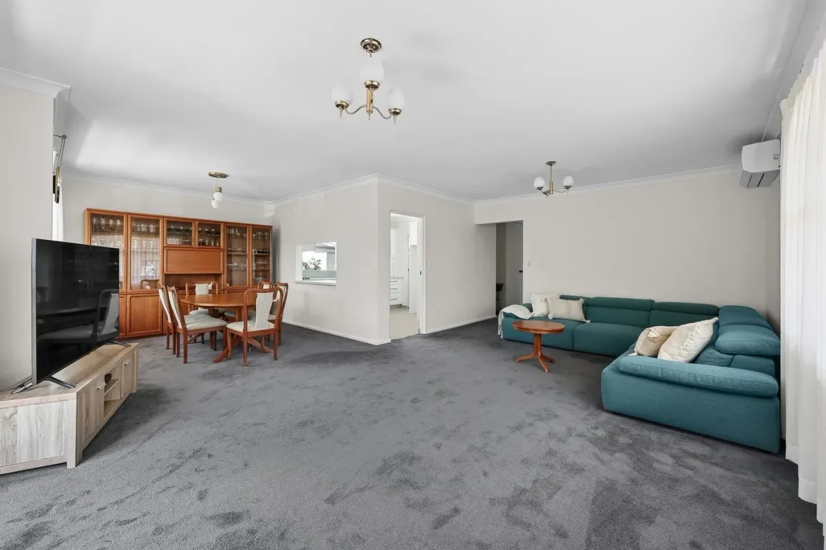 Property bought in Apartment in Ashfield