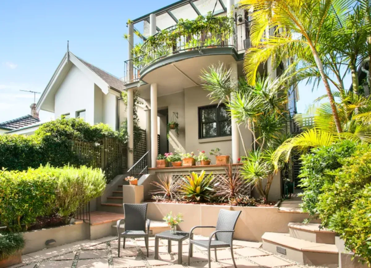 Property bought in Property in Queens Park